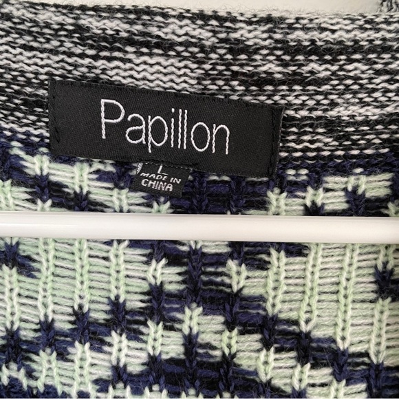 Papillon open face hooded cardigan with Aztec type print - Picture 2 of 5